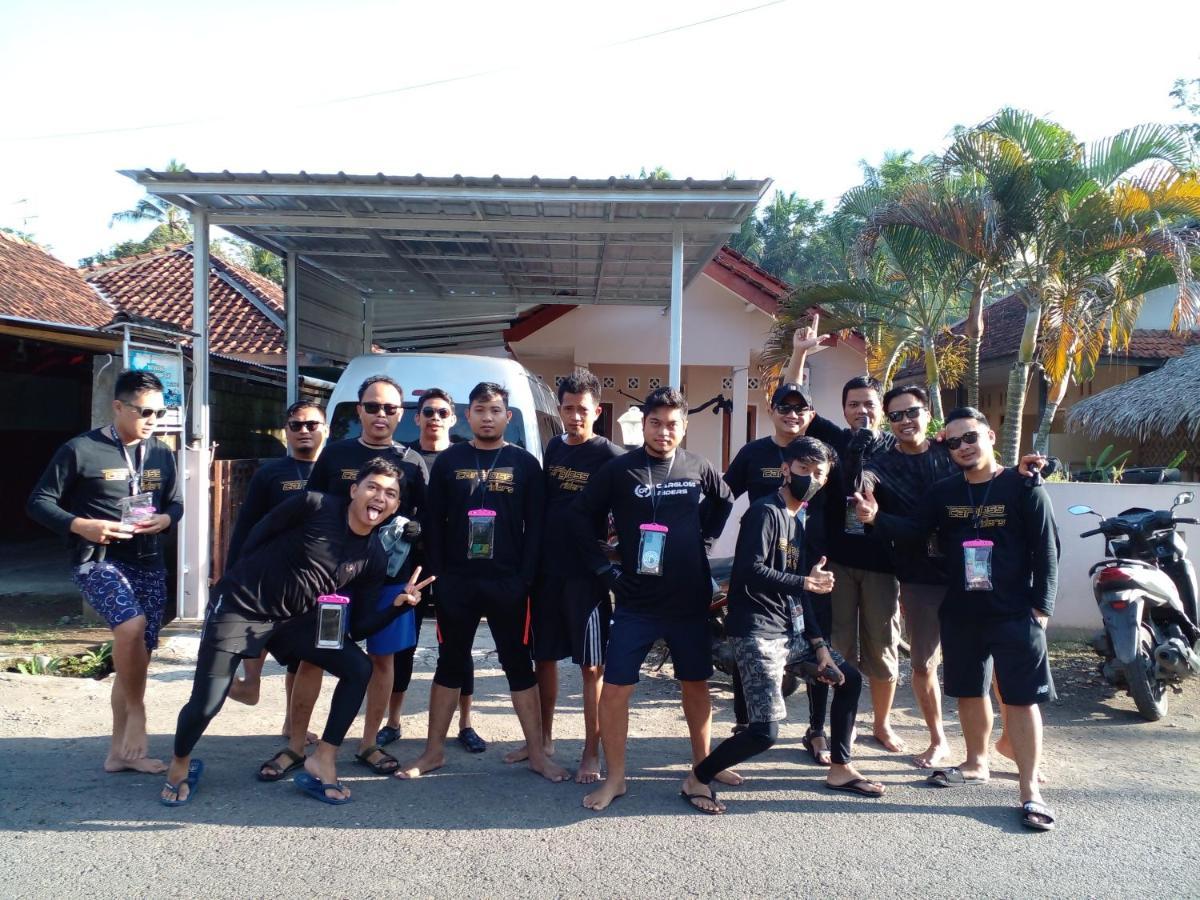 Fajar Home Stay Batukaras מראה חיצוני תמונה