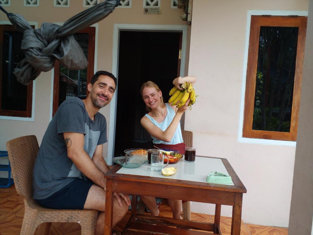 Fajar Home Stay Batukaras מראה חיצוני תמונה