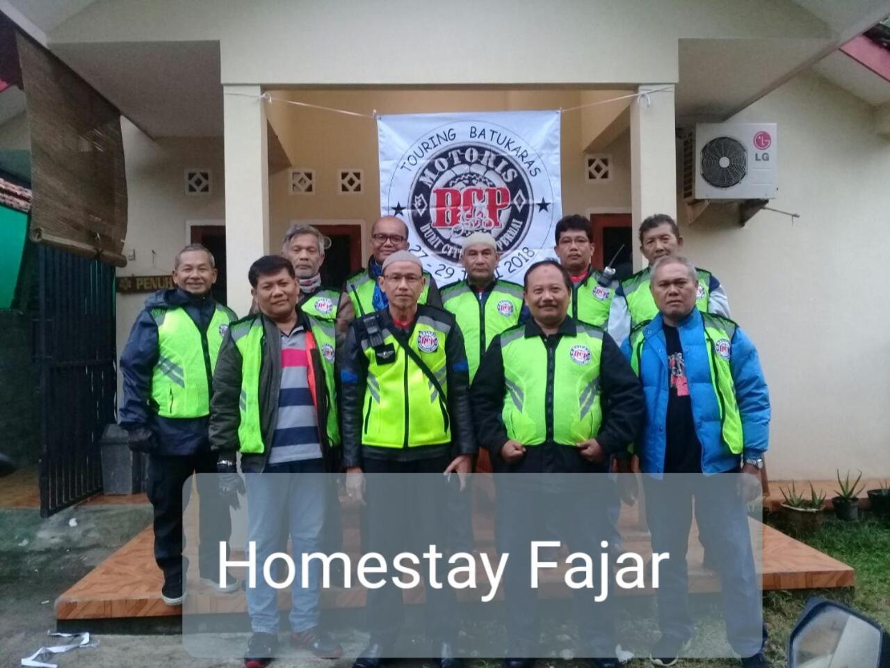 Fajar Home Stay Batukaras מראה חיצוני תמונה